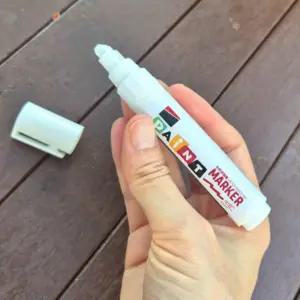 화이트 유성 페인트마커 8mm 두꺼운촉 방수 매직펜 금속 유리 타이어 글씨 표시 마커
