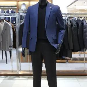 [바쏘](의정부점)25 SS 이태리 수입원사 쉐도우패턴 남성콤비재킷 블레이저 블루