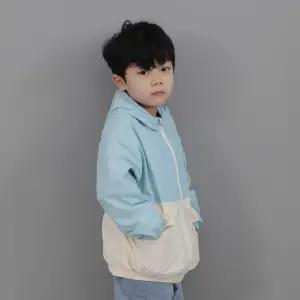 (더오투투)멀티포켓 바람막이 점퍼(에메랄드) 여름 유아 등원복 자켓 키즈점퍼 키즈바람막이 윈드브레이커