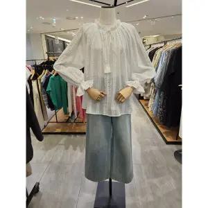 [파프리카](김해점)코튼 펀팅 레이스 테슬 블라우스 SL1BL301