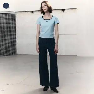 매장정품 GUESS 게스 OP2D5055 데님 원워시 다이아 패턴 와이드 1269054