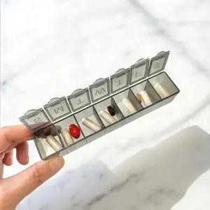 사각 1주일 요일별 약 보관함 약보관통 여행약통 알약통 번호약통