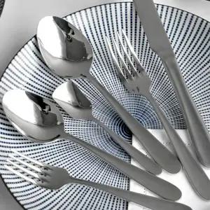 스테인리스 양식기 매트 개인 디너 스테인리스 커트러리 포크 티스푼 메인 수저 캠핑