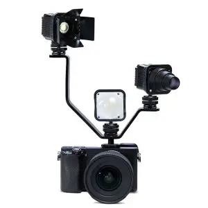 [셀러에이드]조명 V형 트리플 핫슈 거치대 마운트 LED 라이트 플래시 브라켓