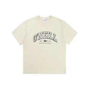 [롯데백화점]오닐아웃도어 프론트 플래그 아치레터 반팔 티셔츠 OMTRM2706-508