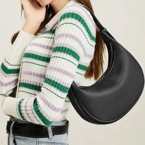 여성 반달 가방 가죽 하프문 도트백 크로스백 핸드백