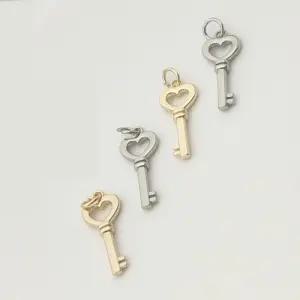 열쇠모양 펜던트 키링 악세사리 만들기 부자재 재료 펜던트 열쇠고리용품