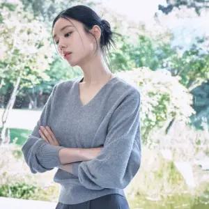 [최초가129 000]셀렙샵 에디션 25FW 실크캐시미어 V넥 돌먼니트