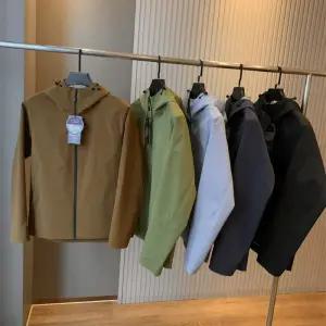 남자 캐주얼 트렌디 아이템 가을겨울 야상사파리 바람막이 후드 점퍼 아웃도어오프라인+방풍방수항열 HT4