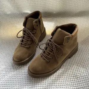 워커 발편한 5cm 키높이 남성 신발쇼핑몰 로퍼 슬리퍼 운동화 슬립온 남자 여름샌들 더비슈즈 스니커즈 구