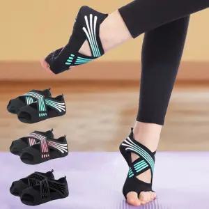 미끄럼 방지 여성 요가 필라테스 삭스 X밴드 양말용품 신발 오버니 발가락 덧신 토삭스 투양말 땀흡수 헬스