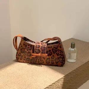 [셀러에이드]에코백 바구니 대학생가방 여자백팩 코디 숄더백