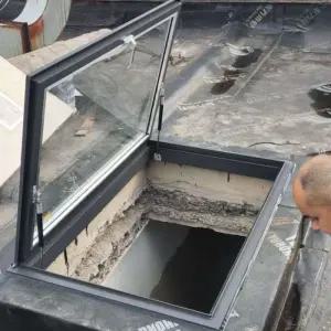 채광 창문 지붕 하늘창 천창 선루프 루프윈도우 샷시 시공 다락방 꼭대기 프레임 수동