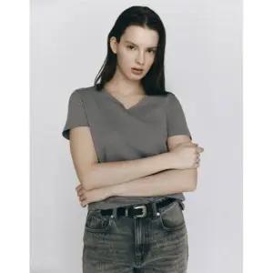 지오다노 GIORDANO 베이직 브이넥 반팔티 325519 [10color] 05325519 418067