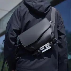 [옷자락]남성 옥스포드 무광 블랙 슬링 힙백