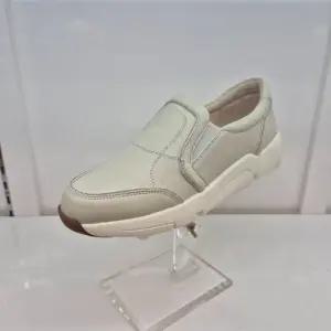 엘칸토 HC11 양가죽 여성화 초경량 세미케주얼 슬립온  N0H2U61J339