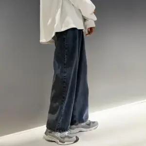 [옷자락]남자 데일리 진청 일자 와이드핏 딥블루 청바지
