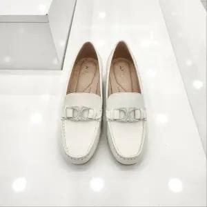 [탠디]by미셸 소가죽소재 3cm굽  발편한 앞장식 여성 컴포트로퍼  x24002 cc6_CC