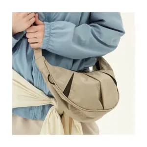 쌤소나이트 SAMSONITE RED KINNEFF HOBO BAG DUNE BEIGE UK005002 416570