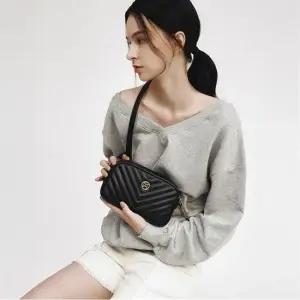 메트로시티 [MQ2052 라인] 카메라백 M237MQ2052Z 417546