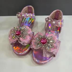 [탈렌트키즈]모다구리)탈렌트클로젯 TS눈꽃나비LED샌들TSY31NWS07