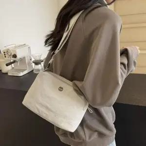 나일론크로스백 나일론 여행 크로스 백 핸드폰 가방 베이지