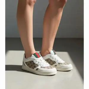 구찌 26SS 리웹 스니커즈 787476 AADHW 9573