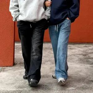 [옷자락]남자 여자 커플 캣워싱 루즈 와이드핏 일자 면 청바지