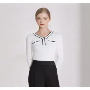 [숲][숲] 브이넥 라인 배색 니트 (SZ3LK80)