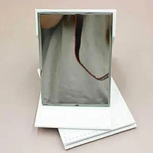 [셀러에이드]화이트 거울 접이식 미니 유리 휴대용