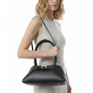 마린 세르 25FW 스무스 레더 오로라 바게트 백 (WSB004ARLEA0038 BK99)