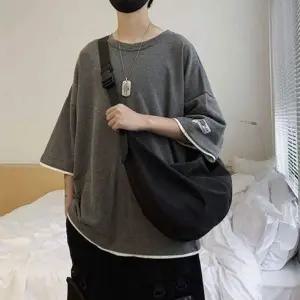 남여공용 넉넉한 수납 반달 바디 데일리 크로스백 여성핸드백