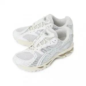 매장정품 ASICS 아식스 젤 님버스 10.1 스니커즈 1203A761 100 (남여공용) 1405368