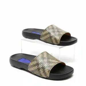 Check Dive Slide (8102133) (체크 다이브 슬라이드)