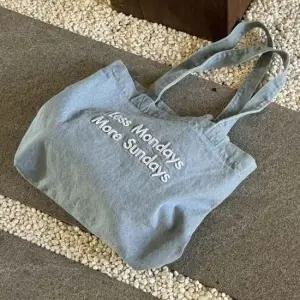 UN5041 숄더 여행 패션잡화 쇼퍼백 백팩 백 캐주얼 겨울 백 반달 여행 뽀글이 메신저백