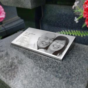 야외봉안당꾸미기 가족묘봉안당위패 추모액자 납골당액자 묘지비석 메탈포토 평장비석 금속사진 납골당장식 용인천주교묘원