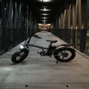 타이탄750 전기자전거 21AH 분리형배터리 접이식 전기팻바이크