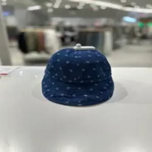 [원더플레이스] 꼬모니노즈 26 WASHING DENIM DOT HAT (WW9N3UAAC102)