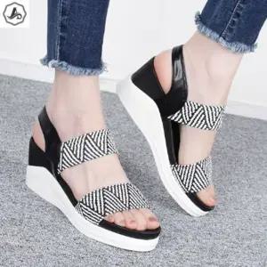 [애슬릿] 통굽 샌들 발편한 밴딩 데일리 키높이 웨지 7cm