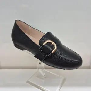 [엘칸토]엘칸토 HC11 소가죽 여성 몰드로퍼 W4H3U6J1319 (48018211)