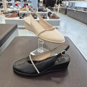 [엘칸토]엘칸토 HC11 양가죽 여성 슬링백 N5M6U61H3J1936 (48023070)