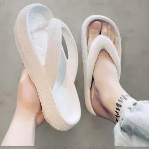 [옷자락]남녀 커플 키높이 쿠션 통굽 쪼리 플립플랍