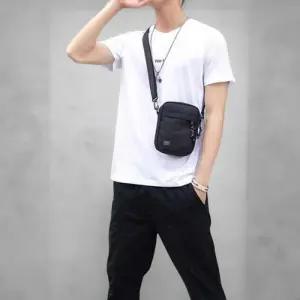 [옷자락]남성 심플 방수 옥스포드 사각 포켓 조절 끈 크로스백
