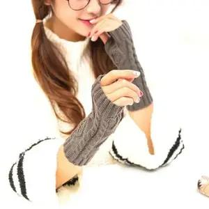 여자장갑 겨울 여성 암워머 꽈배기 니트 핸드워머