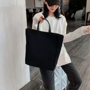 심플 디자인 단색 보조 포켓 여성 토트백 LKB203E 백 패션잡화 백 캐주얼 버킷백 토트백 가 백팩 여성 소가