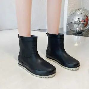 [하프클럽/셀러허브_여성트랜드패션]여성 앵클 3컬러 베이직 레인부츠 첼시