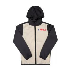 [꼼데가르송] AZ-J505-051 3 PLAY 플레이xK-WAY 레드 하트 와펜 풀 집 패커블 바람막이 공용 자켓