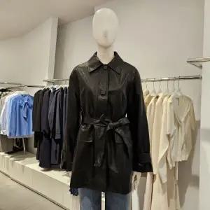 [대구백화점] [미센스]벨티드중기장레더자켓(MB59LEMD01A)