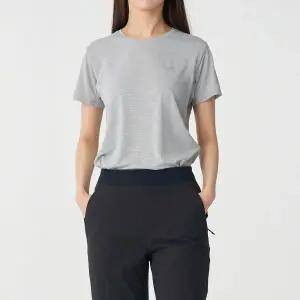 [코오롱스포츠](대전신세계) 여성 하이킹 반팔 라운드 티셔츠 JKTCM25302LML