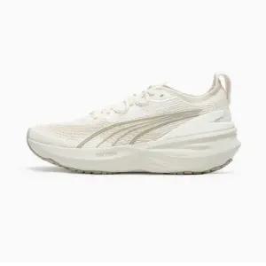 푸마 HC04 포에버런 나이트로 2 포에버런 나이트로 2 310109 26